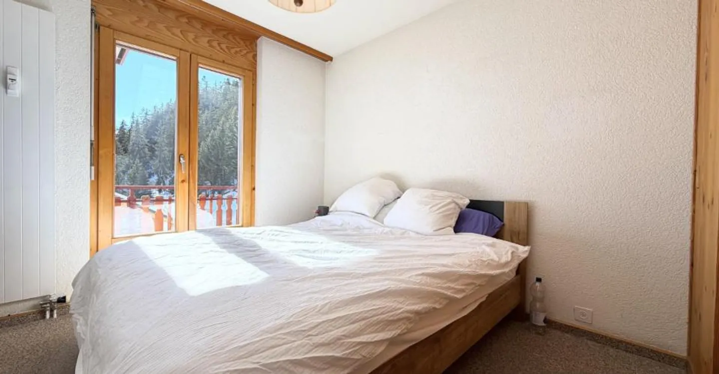 Appartement Charmant avec Vue Montagne - Photo 5 sur 13