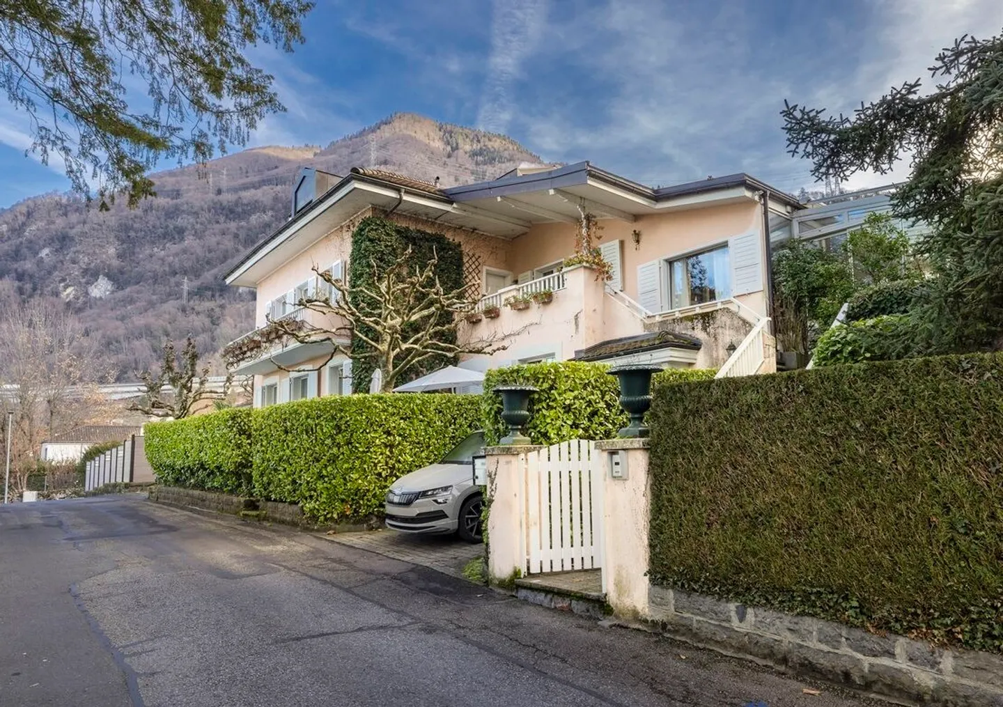 Duplex di 6,5 stanze situato in una splendida proprietà - Foto 1 di 15