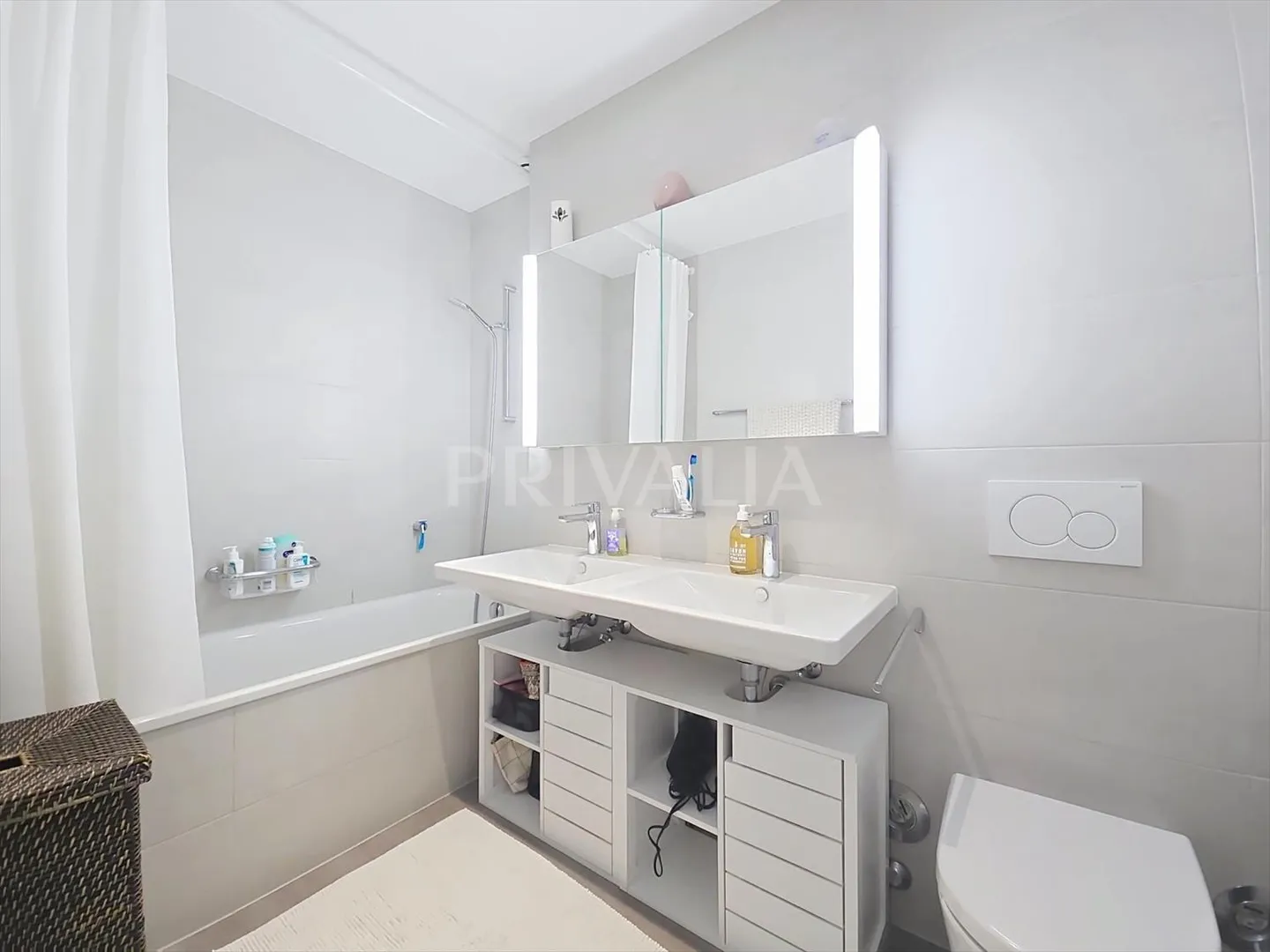 Bel appartement contemporain de 5 pièces à deux pas du lac - Photo 6 sur 11