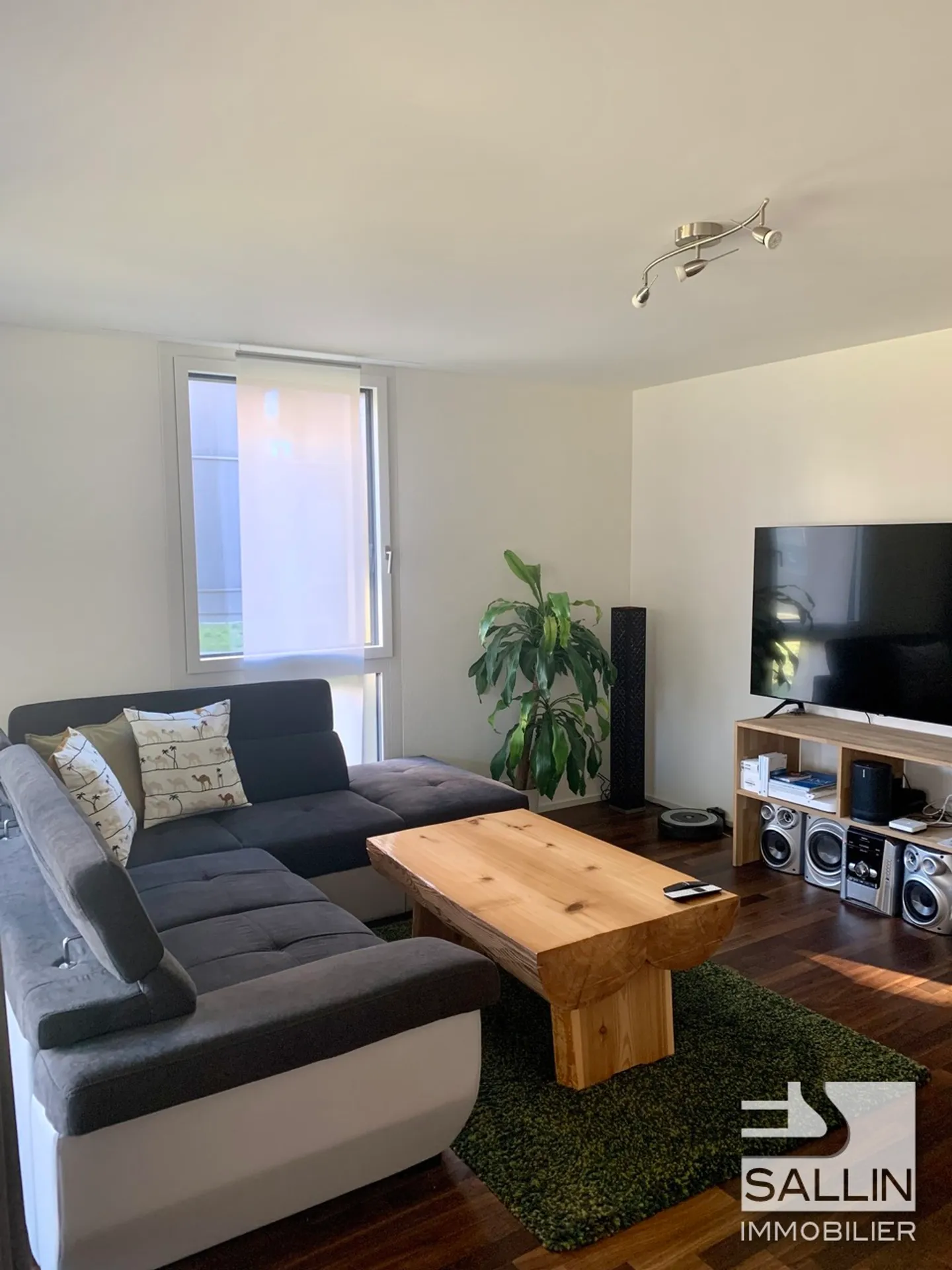 Appartement lumineux 2.5 pièces - Photo 6 sur 12