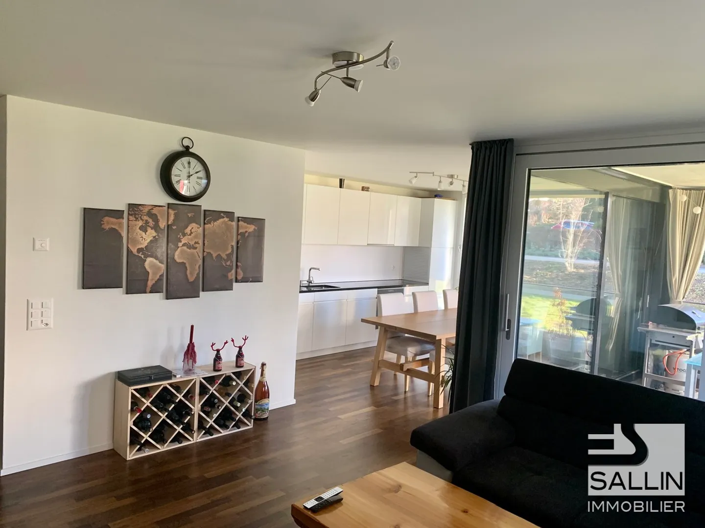 Appartement lumineux 2.5 pièces - Photo 8 sur 12