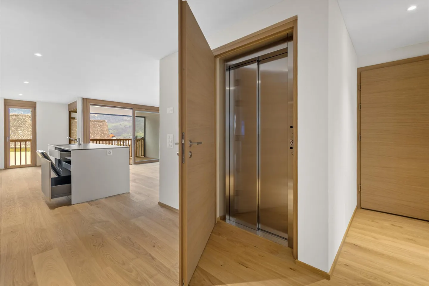 Beautiful Maisonette - Photo 5 of 19