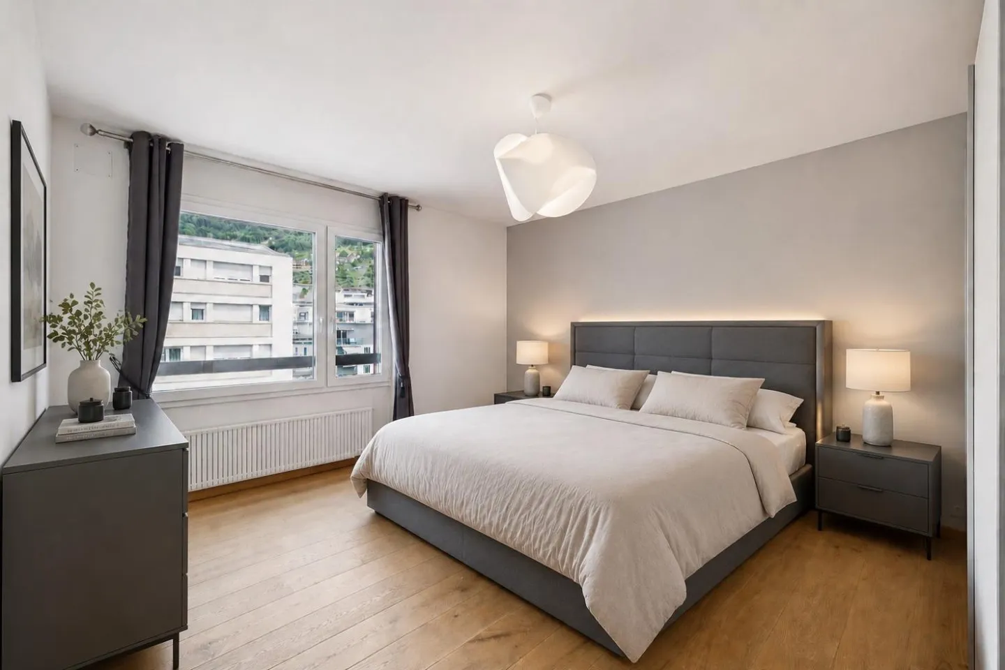 Appartamento con vista lago, 3,5 locali - Foto 3 di 4