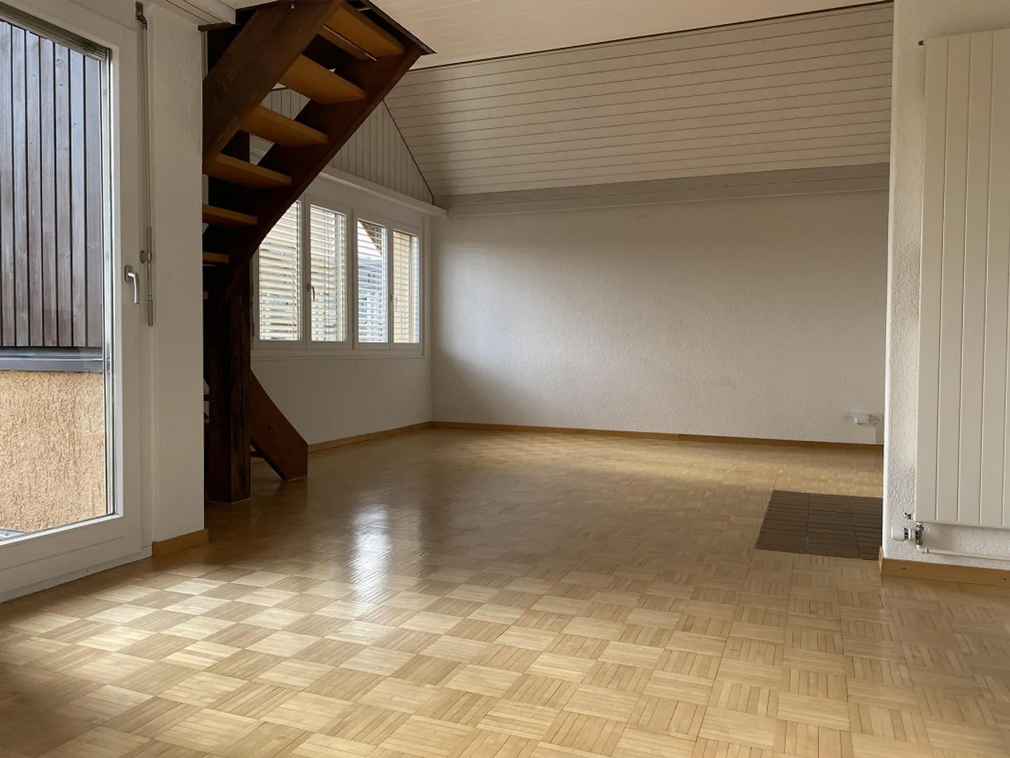 Vivere con charme 2,5 stanze con galleria e camino - Foto 3 di 9