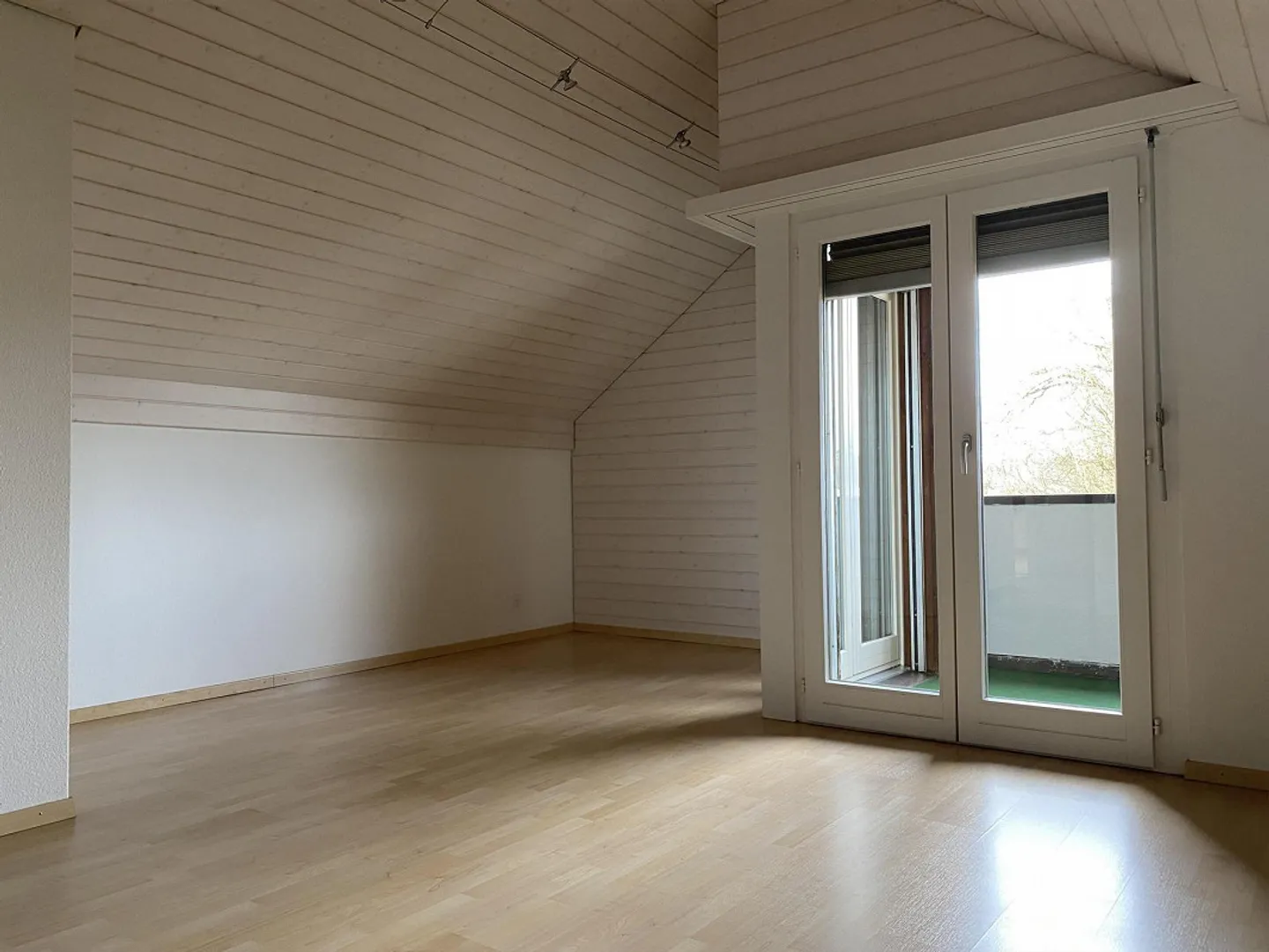 Vivere con charme 2,5 stanze con galleria e camino - Foto 4 di 9