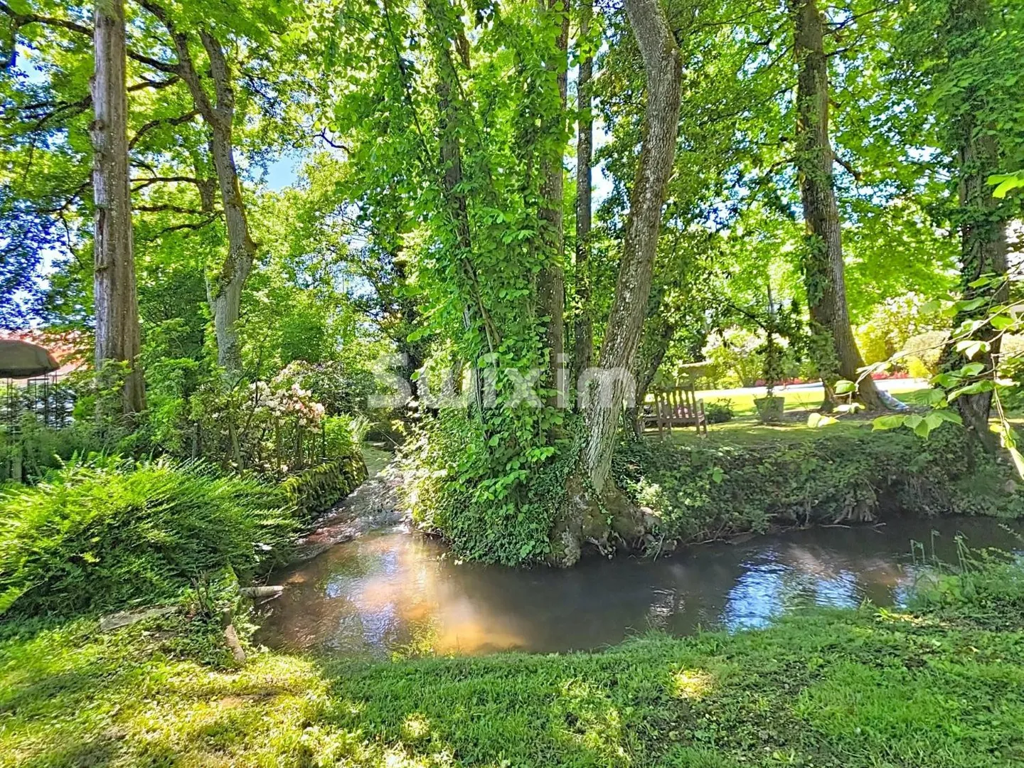 Incantevole Casa Ristrutturata a Commugny - Foto 7 di 7
