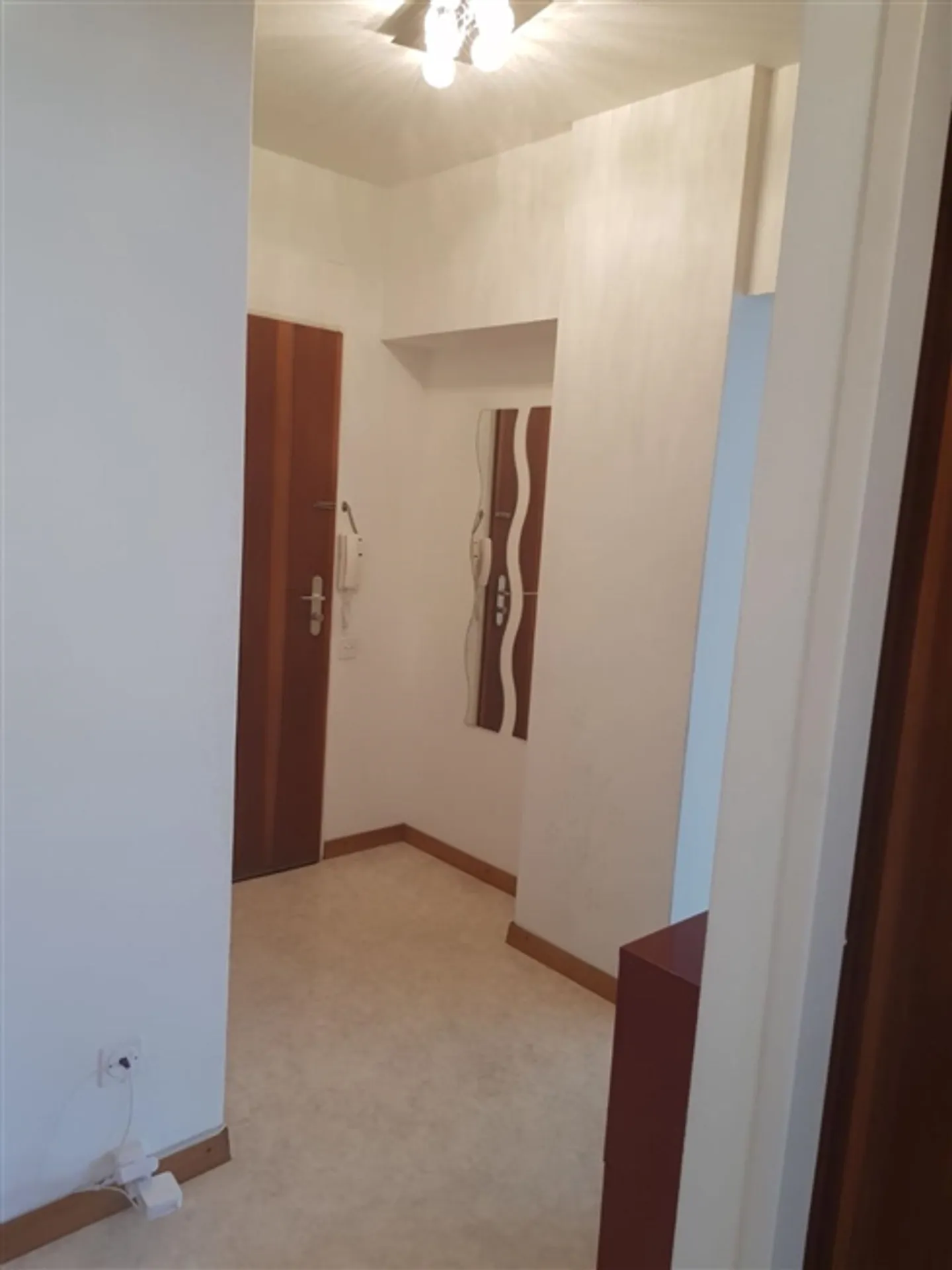 3.5 Room apartment - Photo 3 of 14