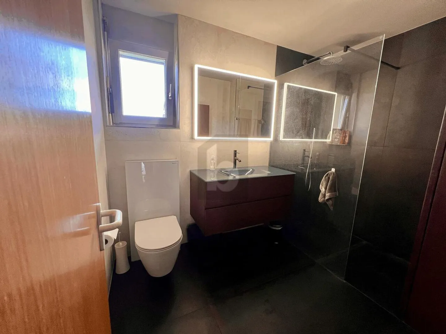 GRAND DUPLEX AVEC BALCON - Photo 5 sur 6