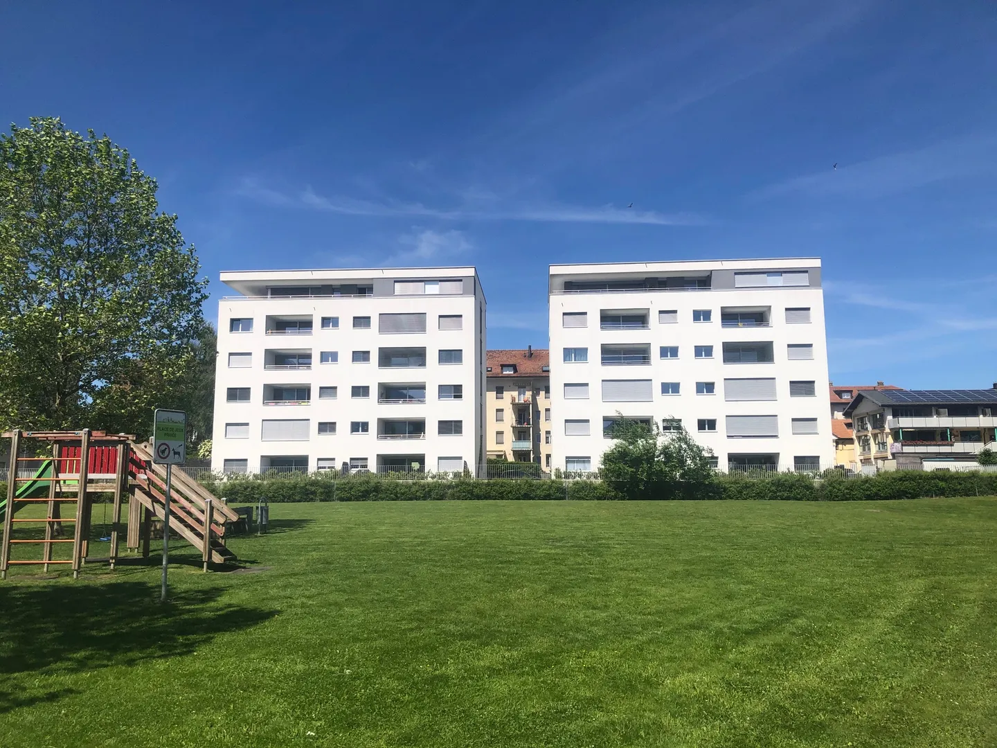 Modern Apartment with Mountain View - Photo 1 of 8