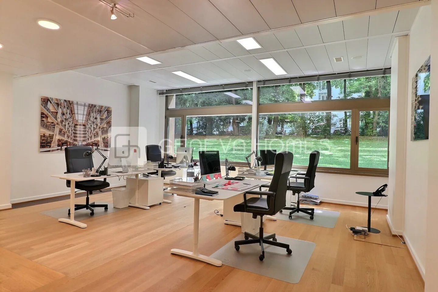 LEASE TAKEOVER - Beautiful office in Malagnou - Photo 1 of 3