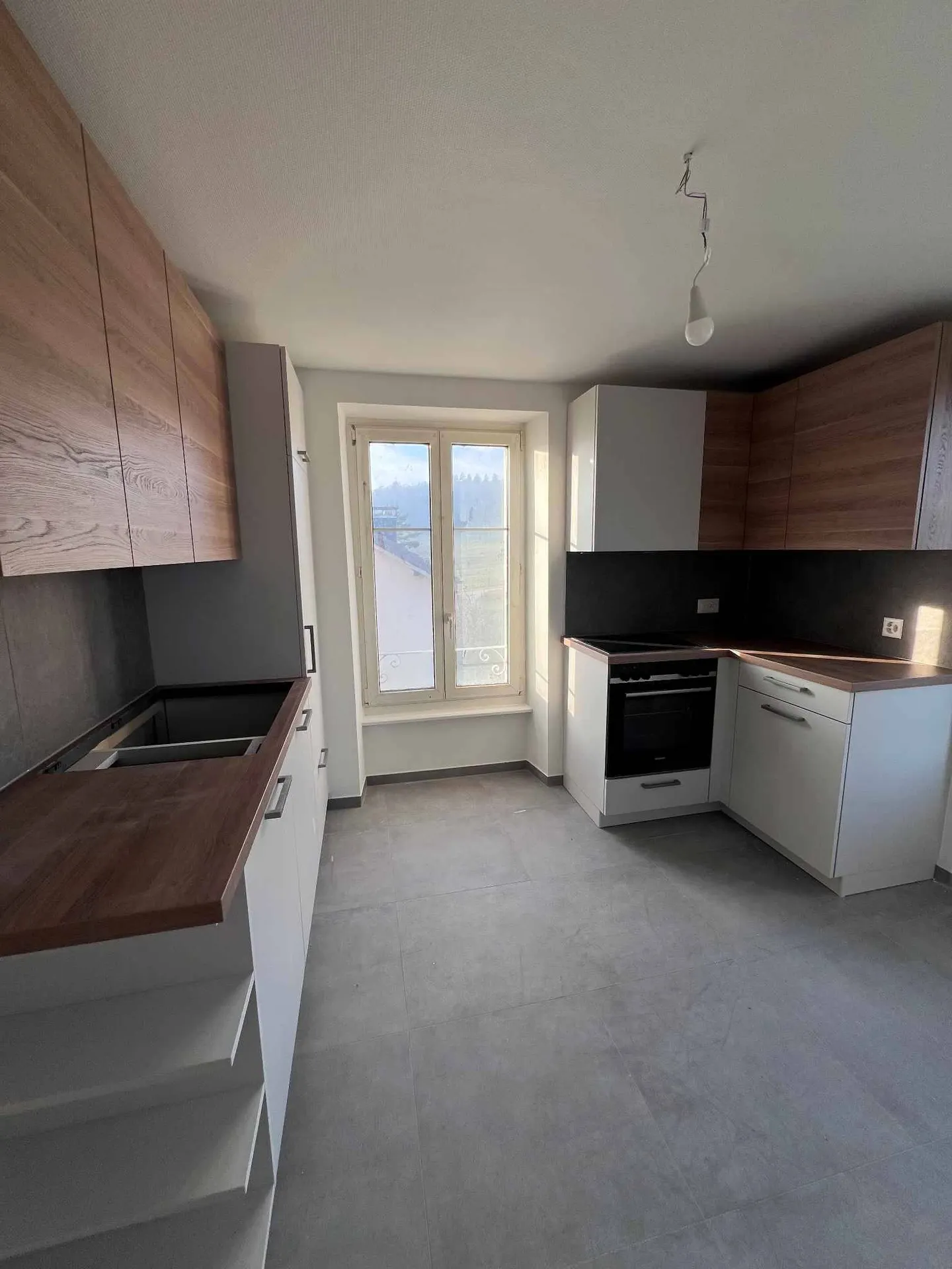 Bel Appartement avec Balcon - Photo 1 sur 5