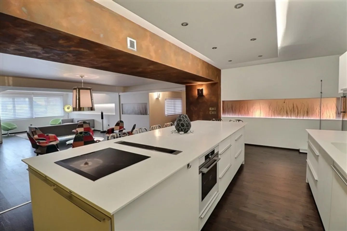 Propriétés commerciales de haute qualité au centre de Montreux - Photo 5 sur 13