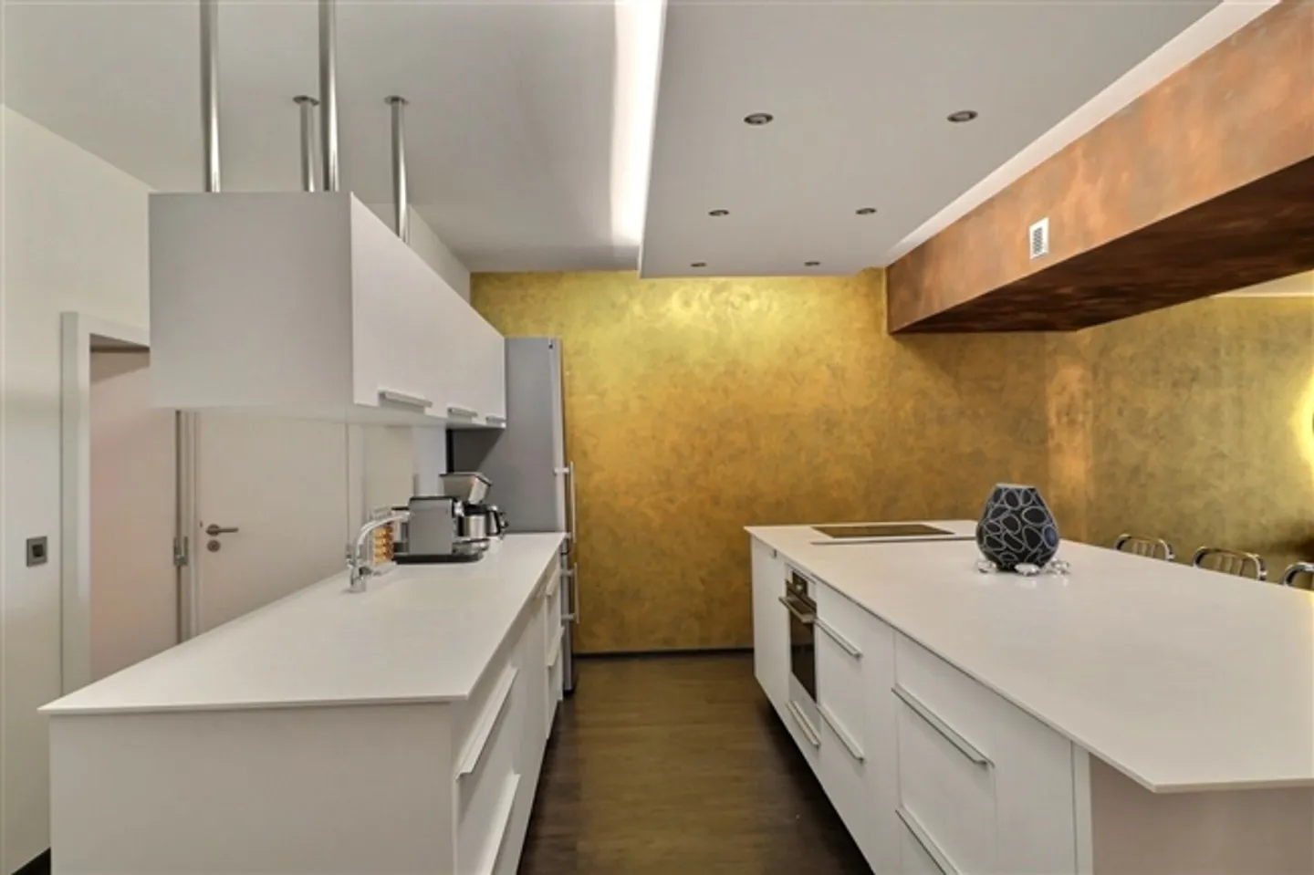 Propriétés commerciales de haute qualité au centre de Montreux - Photo 6 sur 13