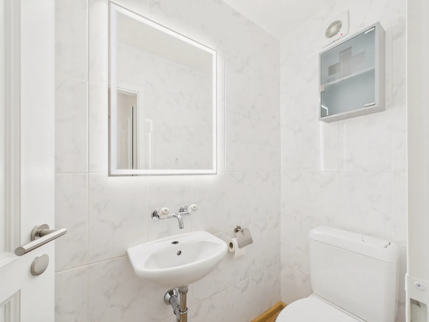 Bright and renovated duplex - A modern and comfortable living space_ Casatax - Photo 10 of 12