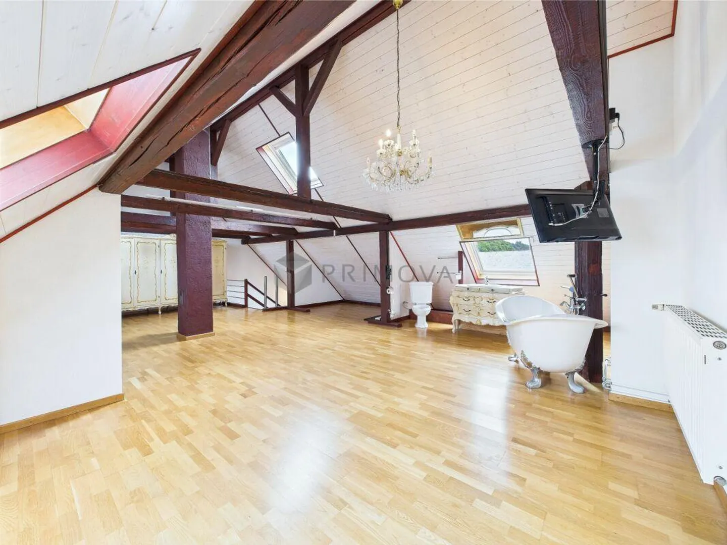 Great investment property in the best location in Lucerne - Photo 3 of 16