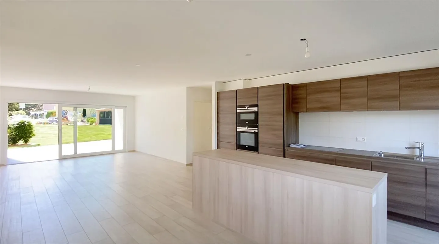 Moderne et lumineuse avec grande terrasse - LOT B2 - Photo 2 sur 7