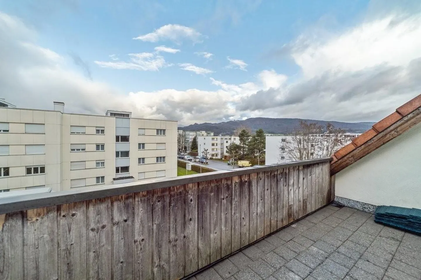 Spacious Family Apartment in the Heart of Dulliken - Photo 7 of 7