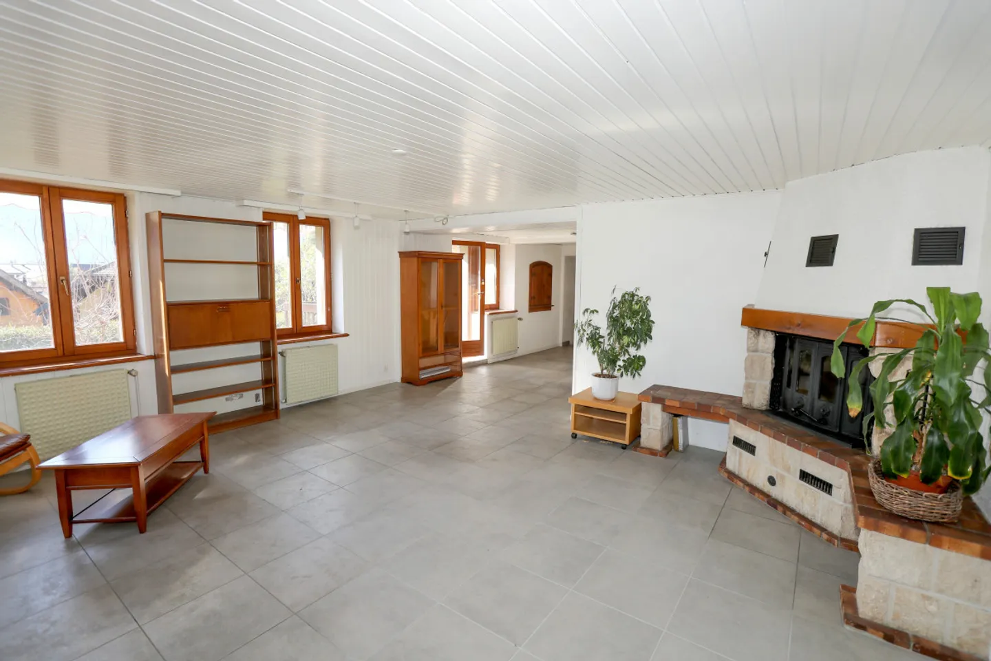 Maison de 2 appartements 3,5 pièces + 1 studio, Grand potentiel ! - Foto 5 von 14