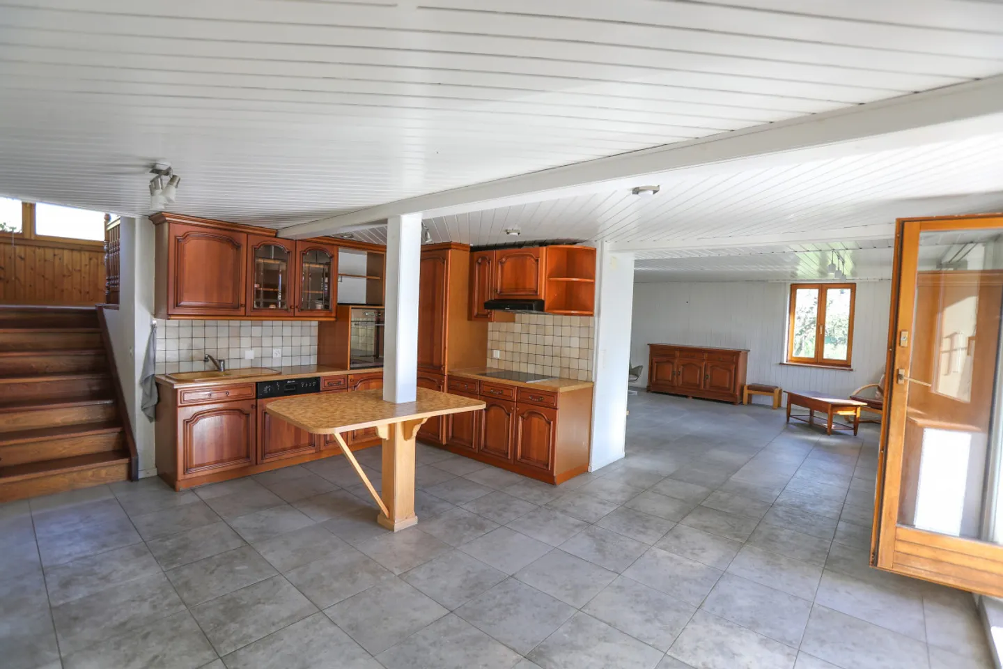 Maison de 2 appartements 3,5 pièces + 1 studio, Grand potentiel ! - Foto 6 von 14