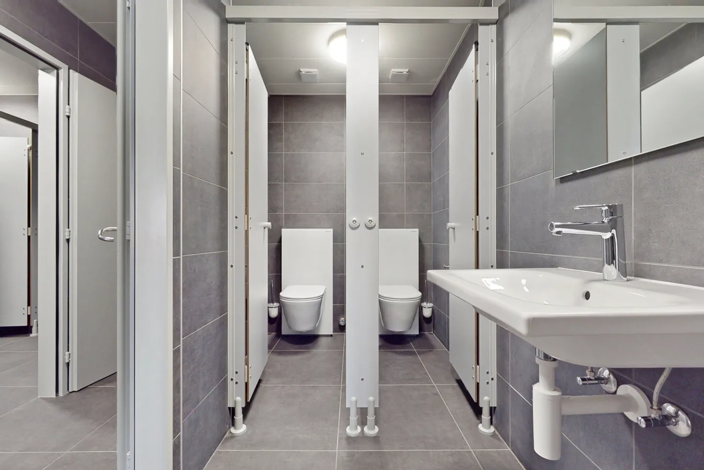 Fully renovated office space in the heart of Neuchâtel - Photo 9 of 9