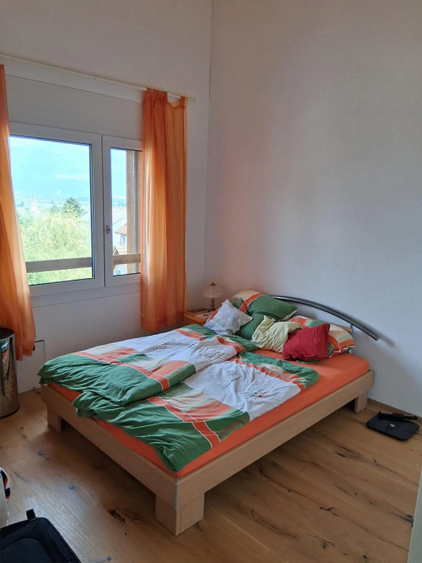 Charmante Dachwohnung in Grabs - Foto 4 von 16