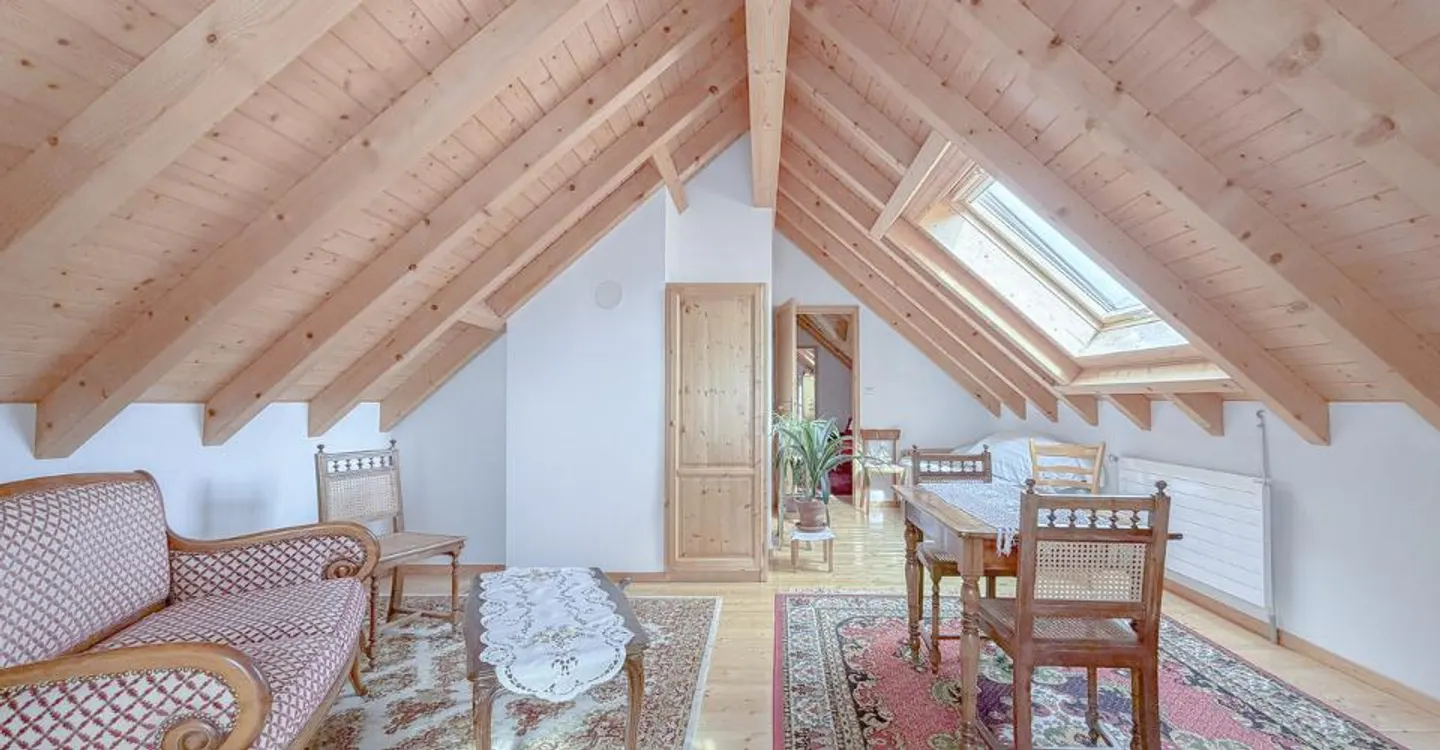 Maison familiale rénovée à Fleurier - Photo 9 sur 13
