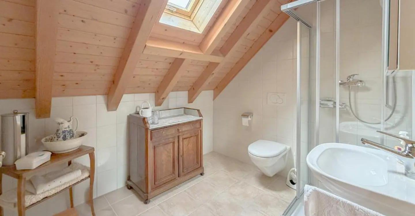 Maison familiale rénovée à Fleurier - Photo 12 sur 13