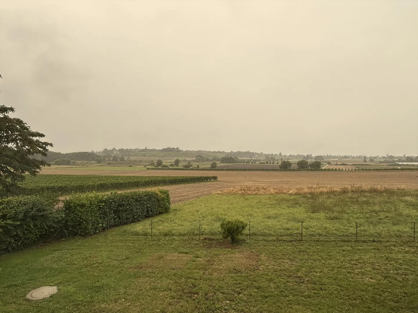 Appartement de 4,5 pièces en duplex avec jardin et terrasse à Jussy - Photo 10 sur 11