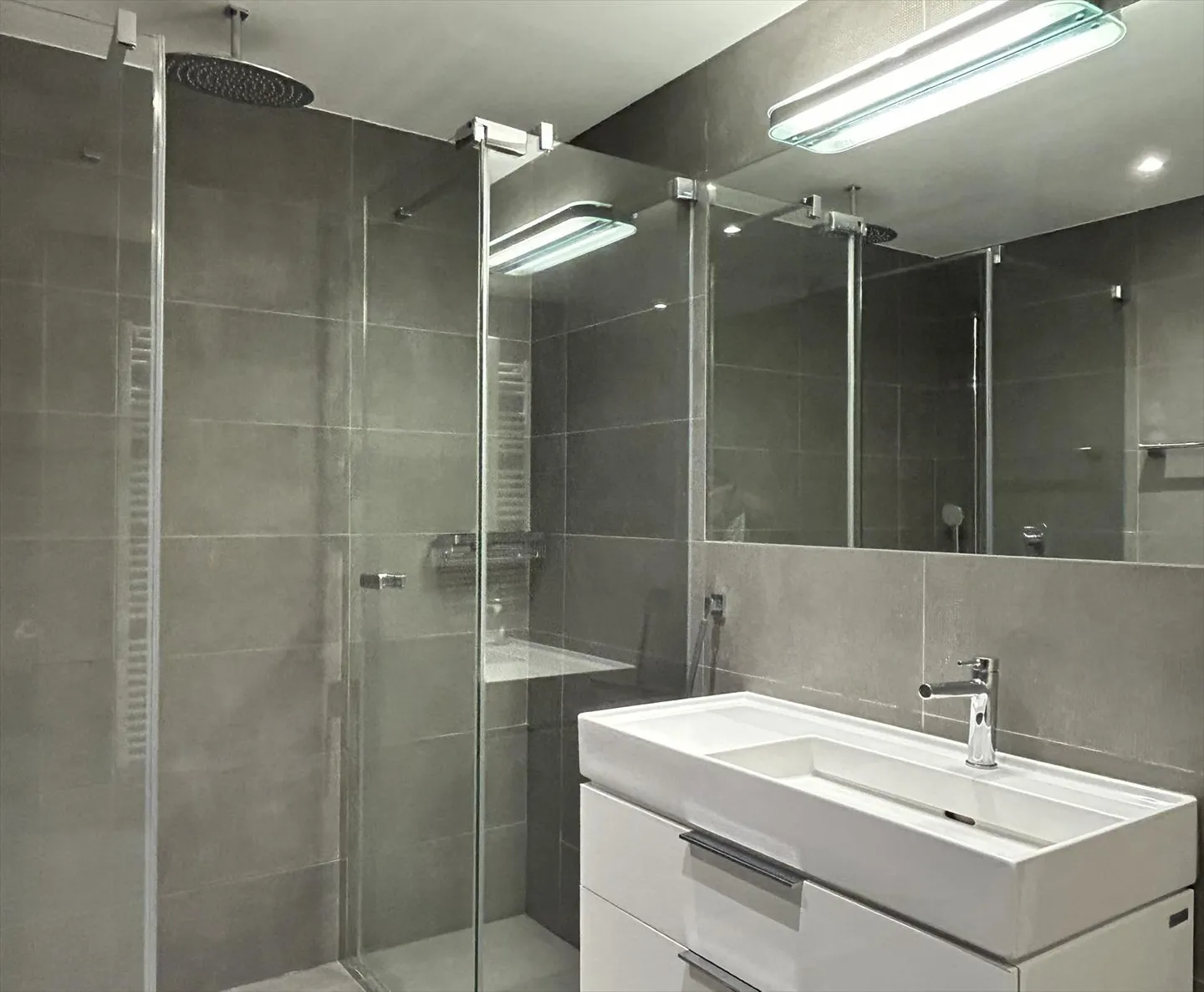 Appartement de 4,5 pièces en duplex avec jardin et terrasse à Jussy - Photo 8 sur 11