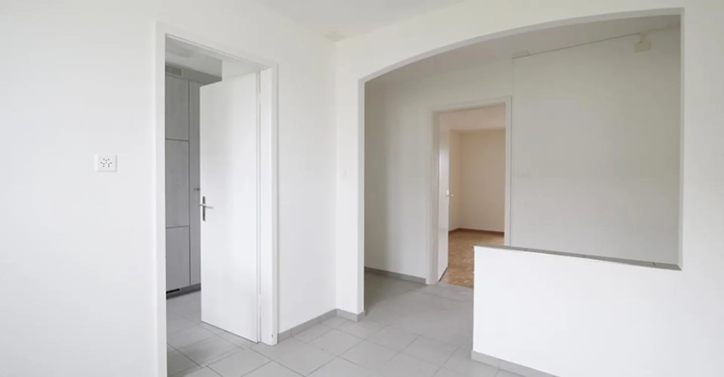 Gemütliche Wohnung mit Balkon - Foto 2 von 8