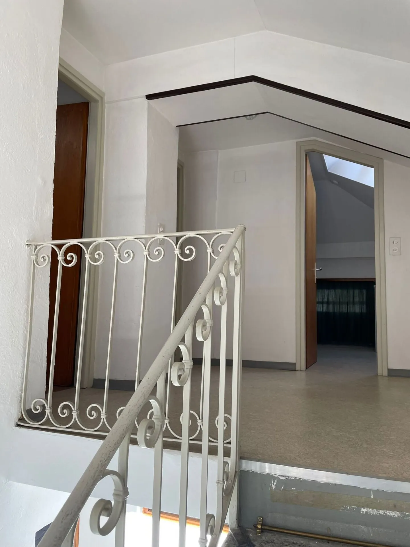 3 APPARTAMENTI di 2 locali/ 3 locali /4 locali prezzi a partire da CHF 190'000.-- - Foto 17 di 26