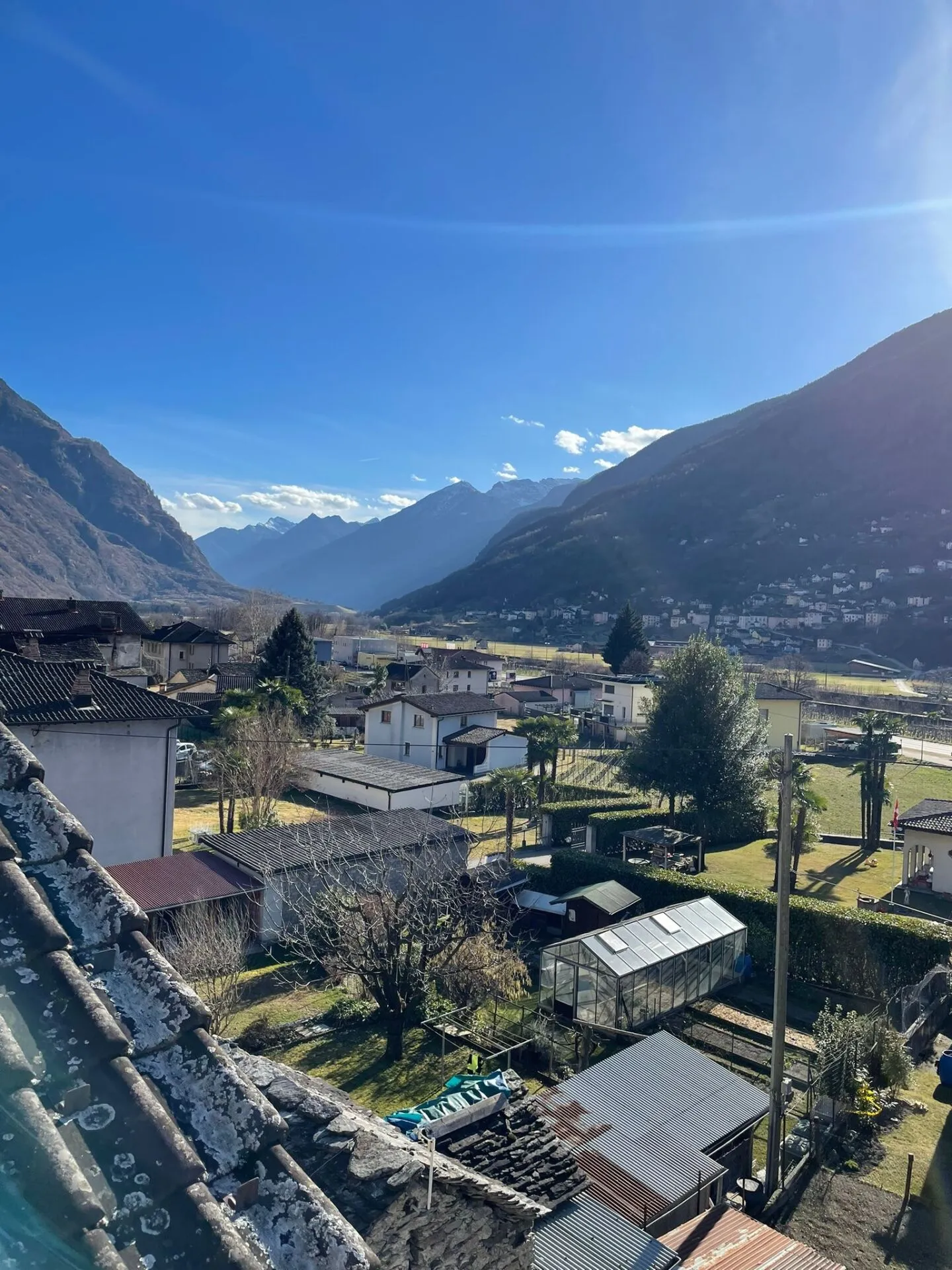 3 APPARTAMENTI di 2 locali/ 3 locali /4 locali prezzi a partire da CHF 190'000.-- - Foto 22 di 26