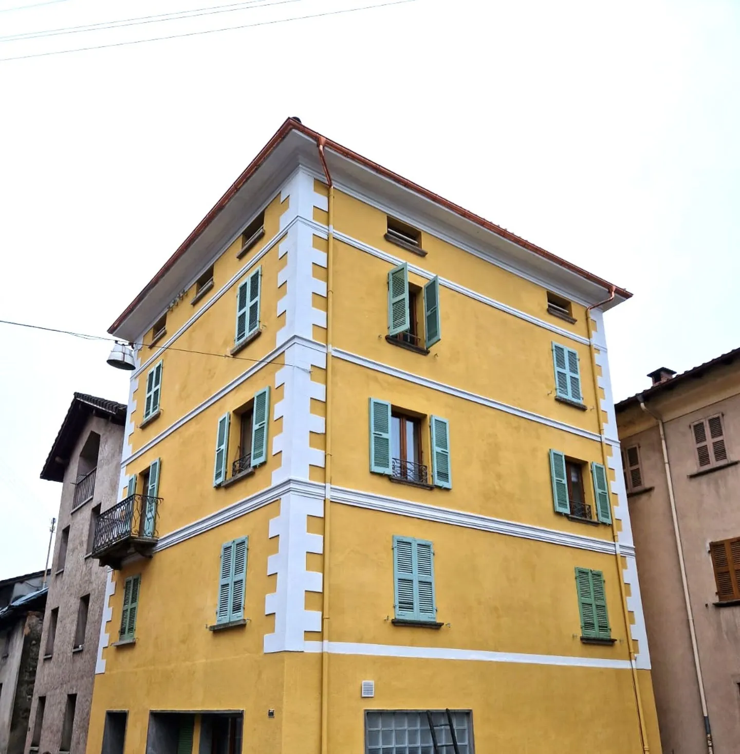 3 APPARTAMENTI di 2 locali/ 3 locali /4 locali prezzi a partire da CHF 190'000.-- - Foto 1 di 26