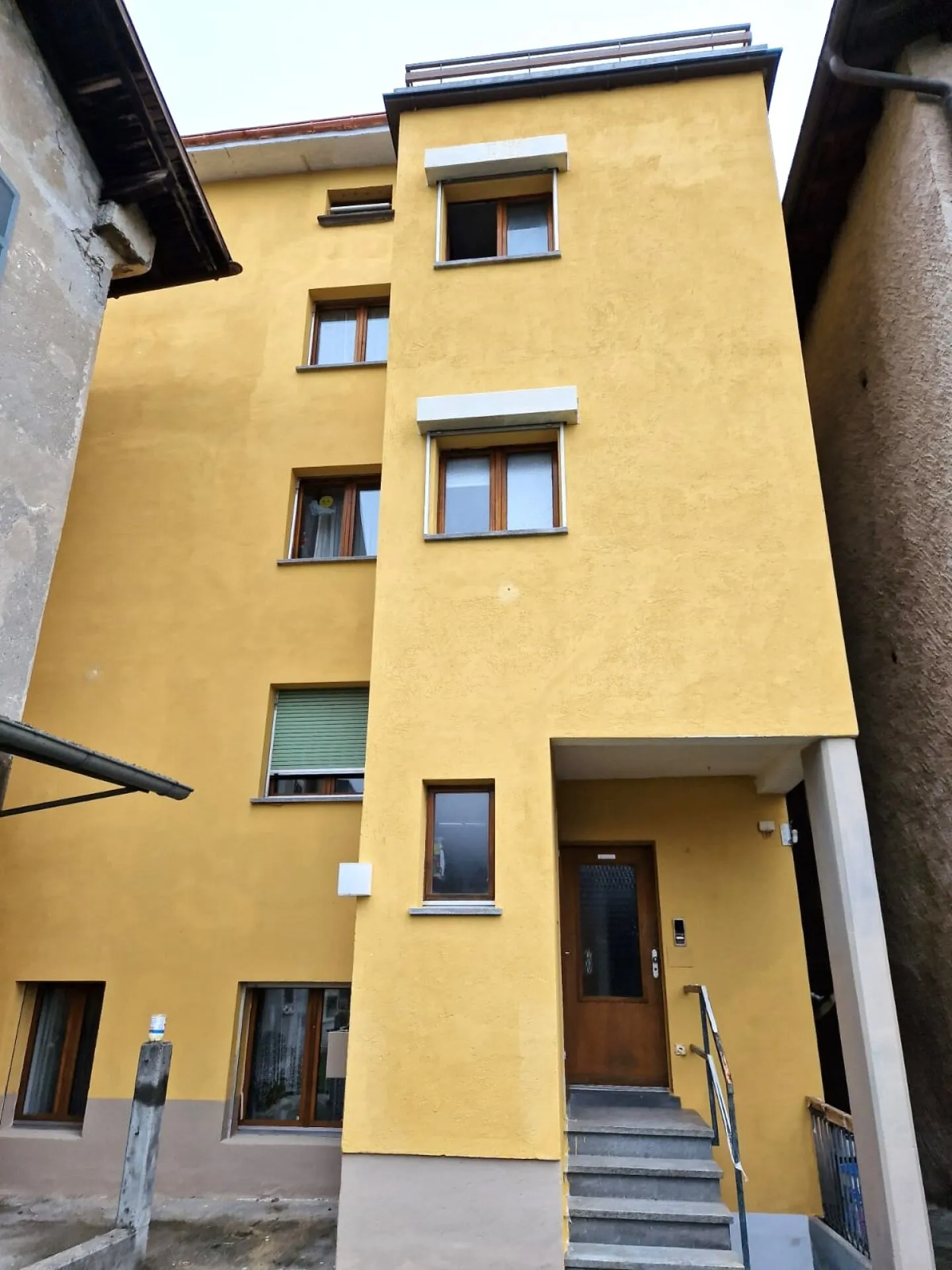 3 APPARTAMENTI di 2 locali/ 3 locali /4 locali prezzi a partire da CHF 190'000.-- - Foto 2 di 26