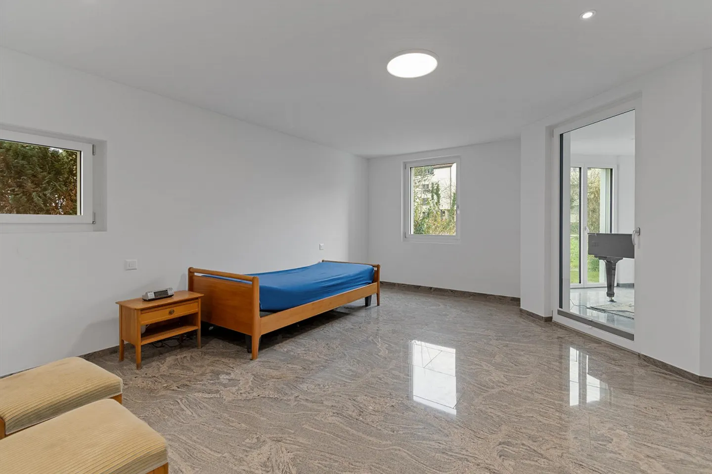 3.5 Zimmer-Gartenwohnung mit gedeckter Terrasse - Foto 5 von 7