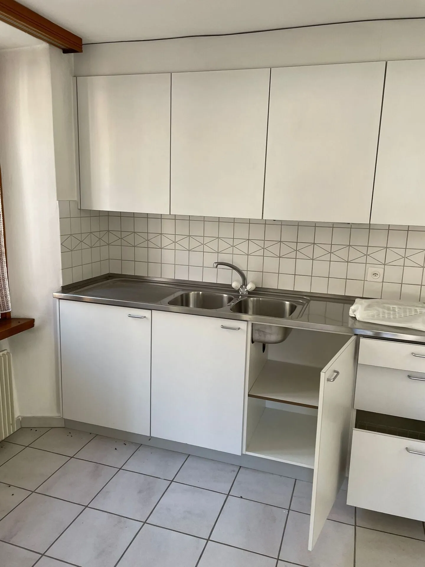 3 APPARTAMENTI di 2 locali/ 3 locali /4 locali prezzi a partire da CHF 190'000.-- - Foto 5 di 26