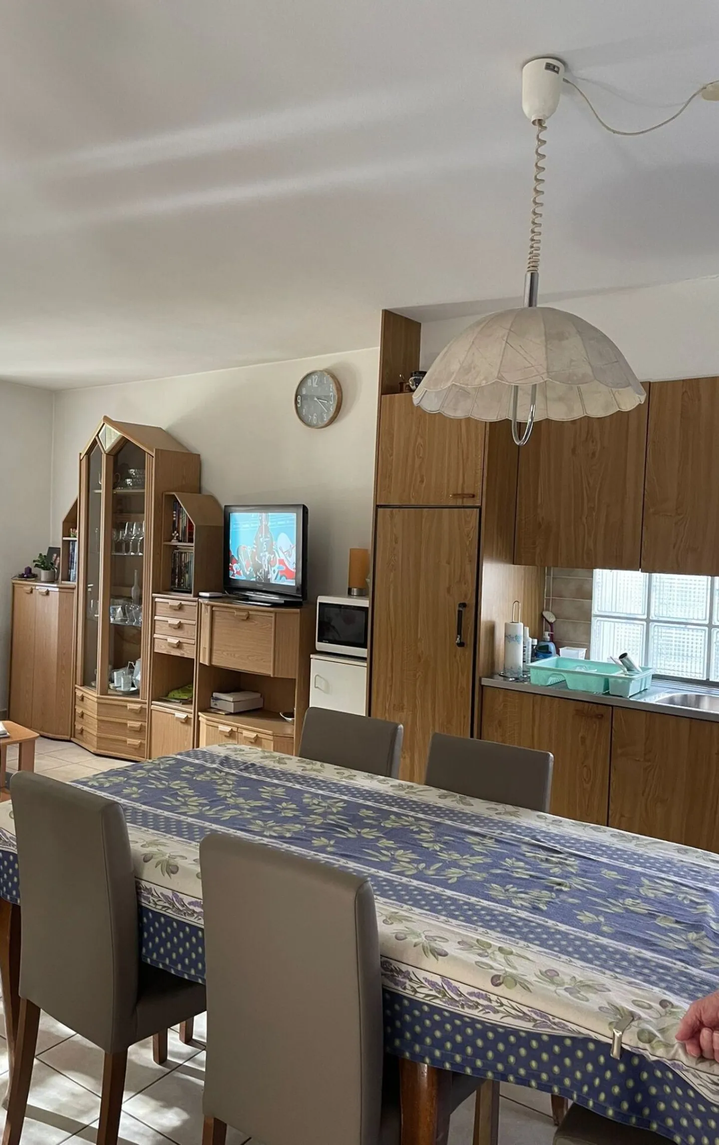 3 APPARTAMENTI di 2 locali/ 3 locali /4 locali prezzi a partire da CHF 190'000.-- - Foto 9 di 26
