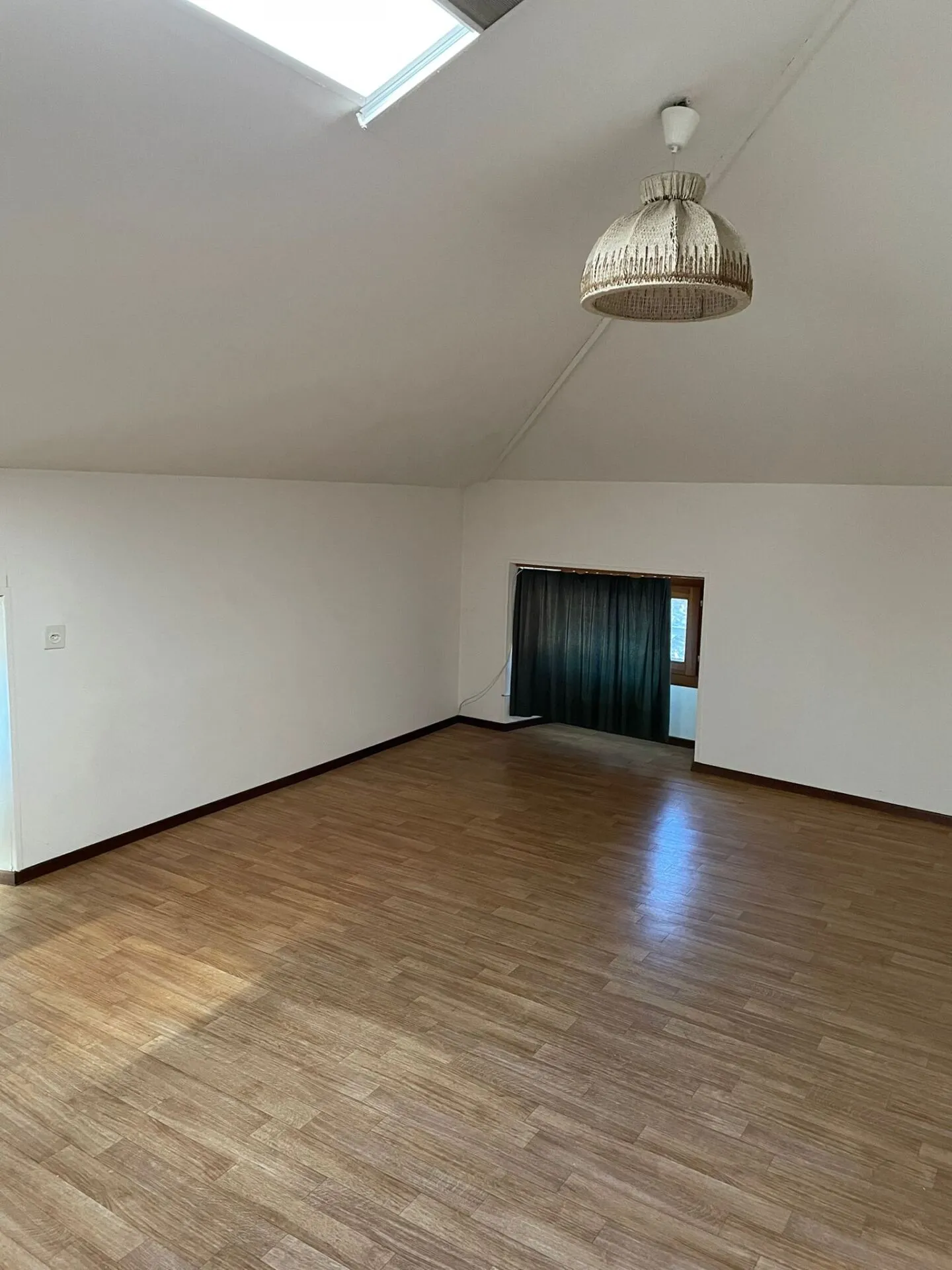 3 APPARTAMENTI di 2 locali/ 3 locali /4 locali prezzi a partire da CHF 190'000.-- - Foto 12 di 26
