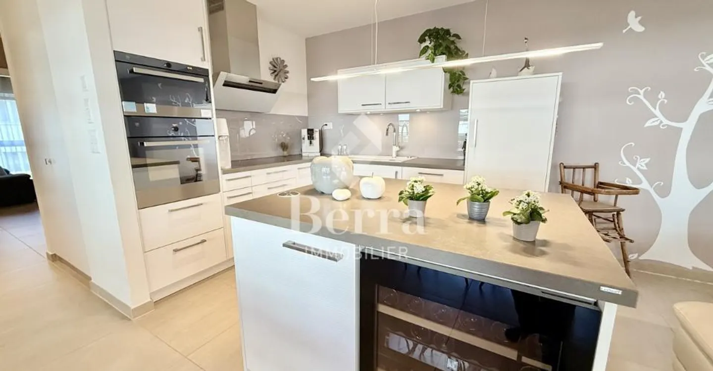 Superb high-end apartment in the center of Martigny - Photo 8 of 12