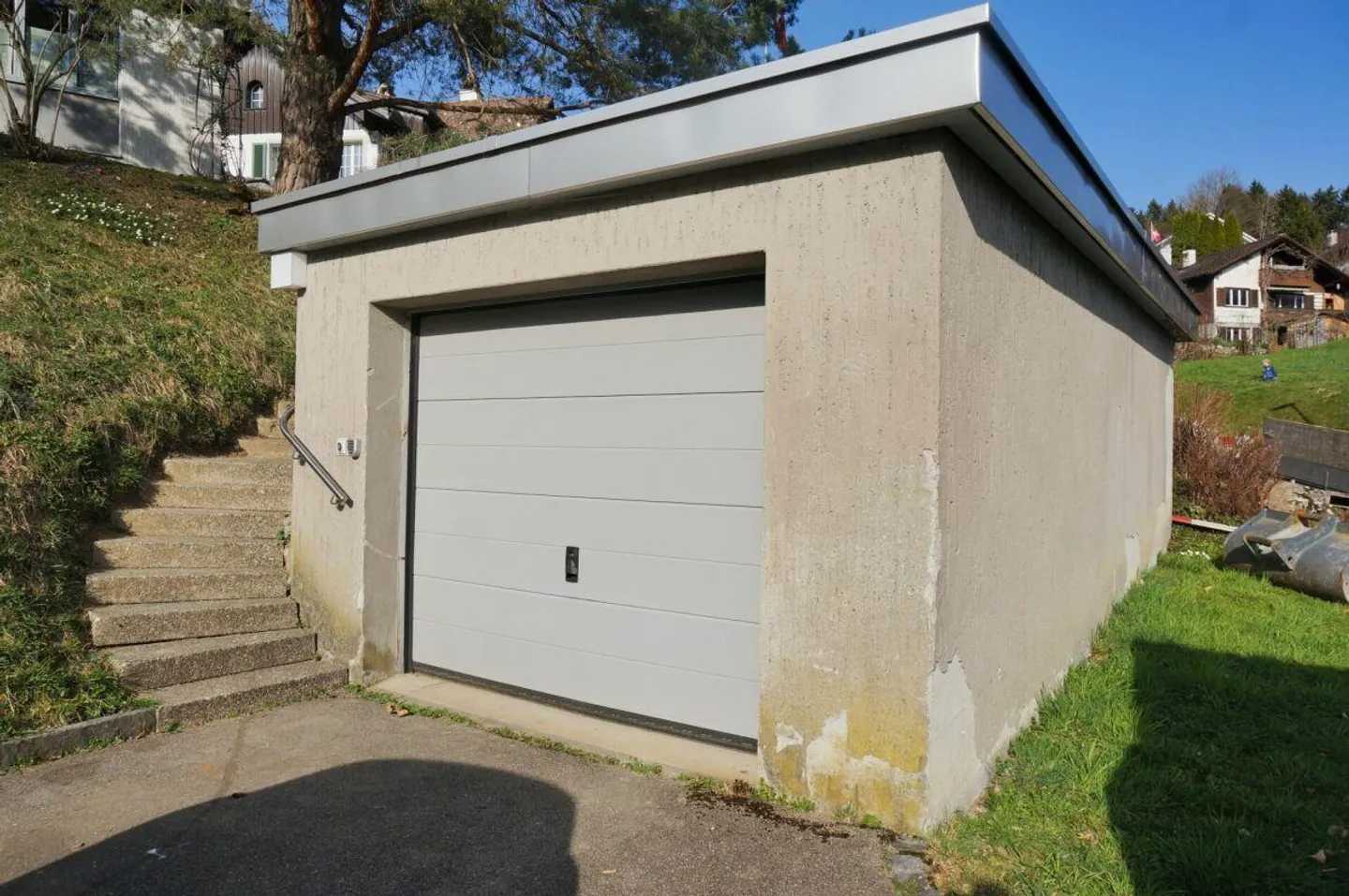 Renovation-Needed Single-Family Home with Large Garden or Building Plot with Demolition Object - Photo 27 of 27