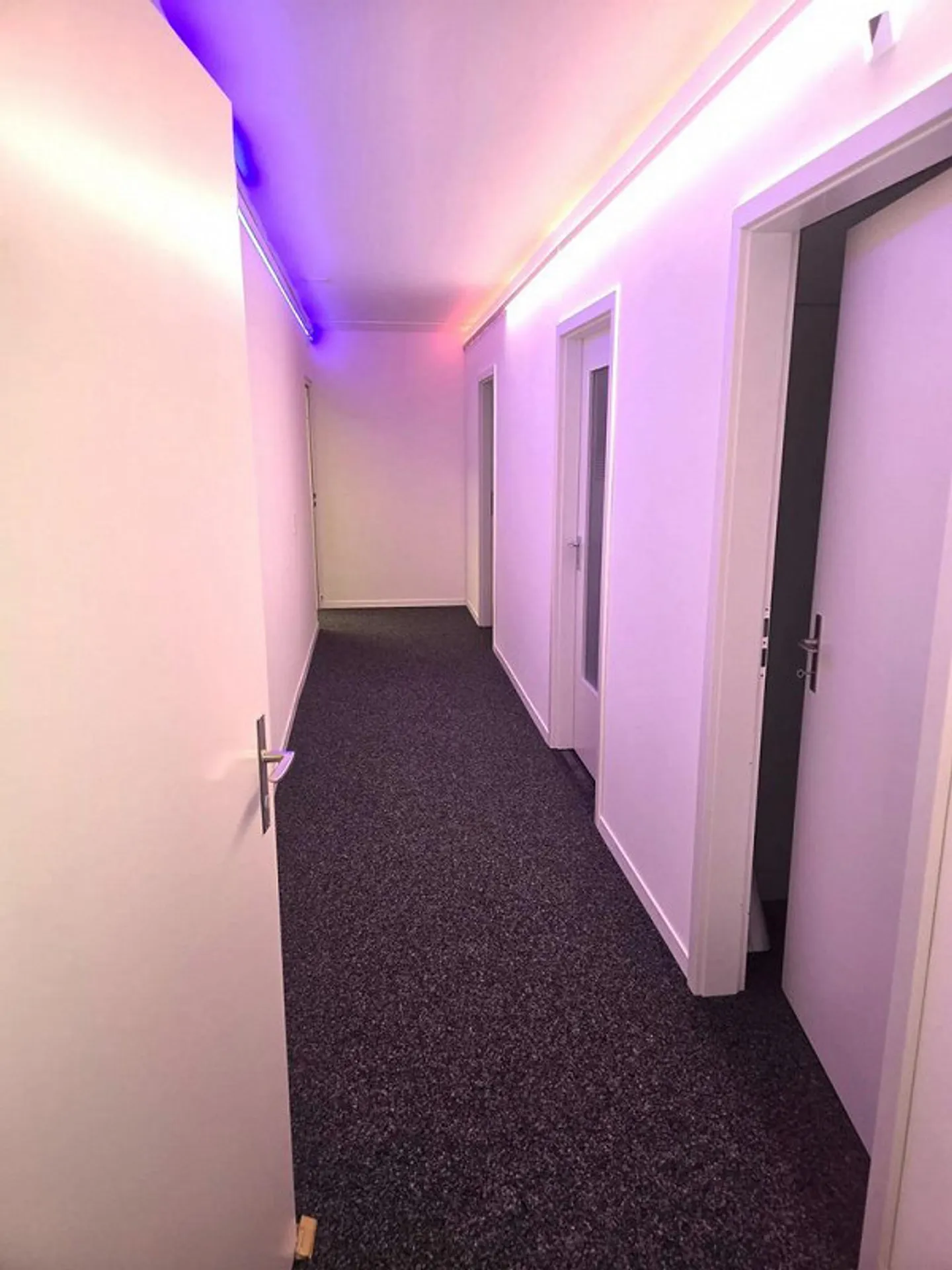 Modern Office Spaces on the Ground Floor - Photo 5 of 7