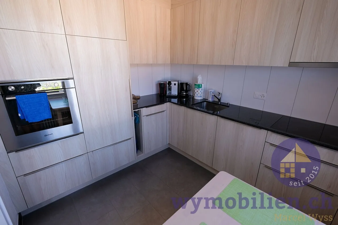 Appartamento pratico con 3 camere e grande balcone a Oberburg - Foto 5 di 7