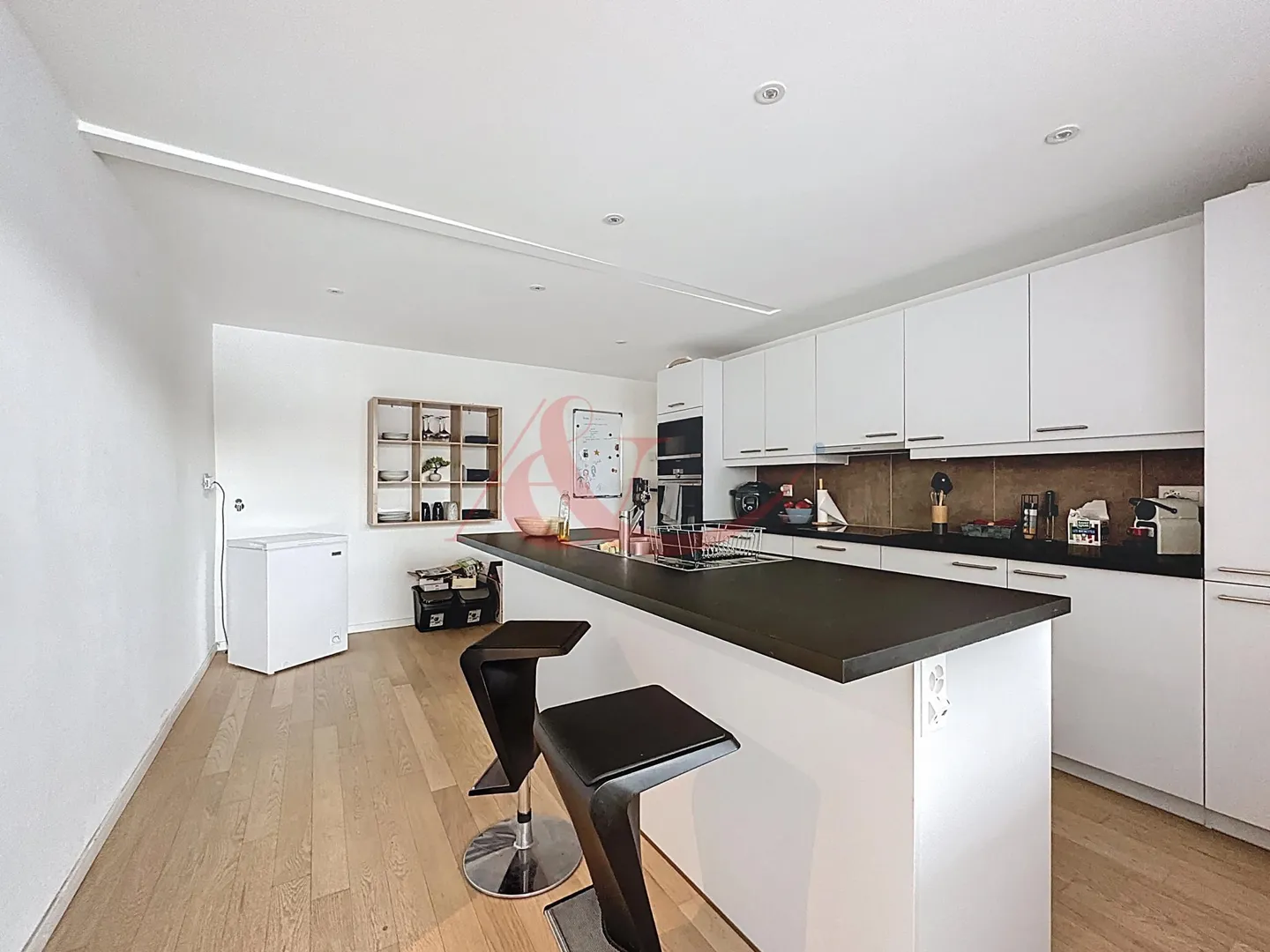 Appartement Charmant avec Jardin - Photo 4 sur 8