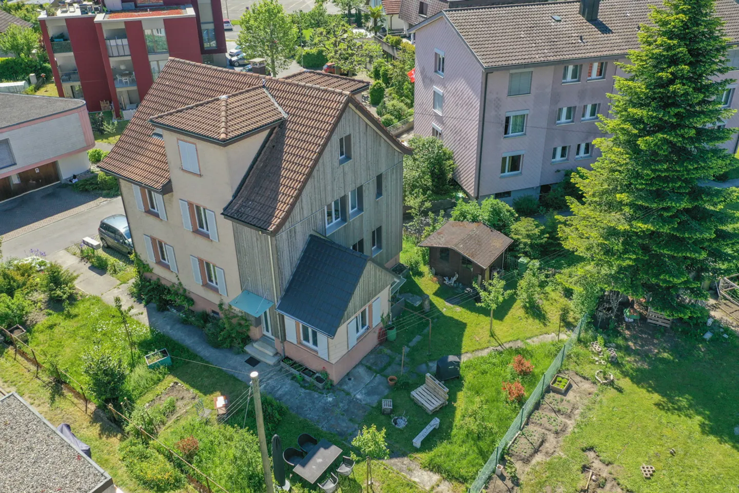 Bright, centrally located apartment in the Telliquartier - Photo 2 of 11