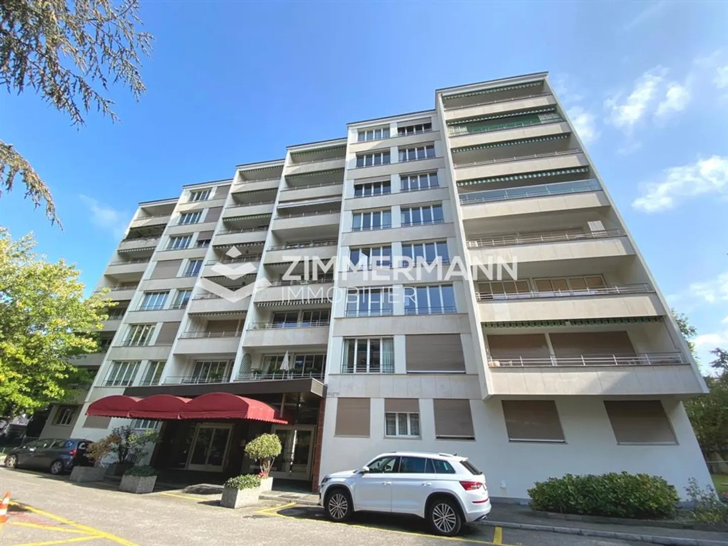 Charming 5-Room Apartment in Geneva - Photo 1 of 7