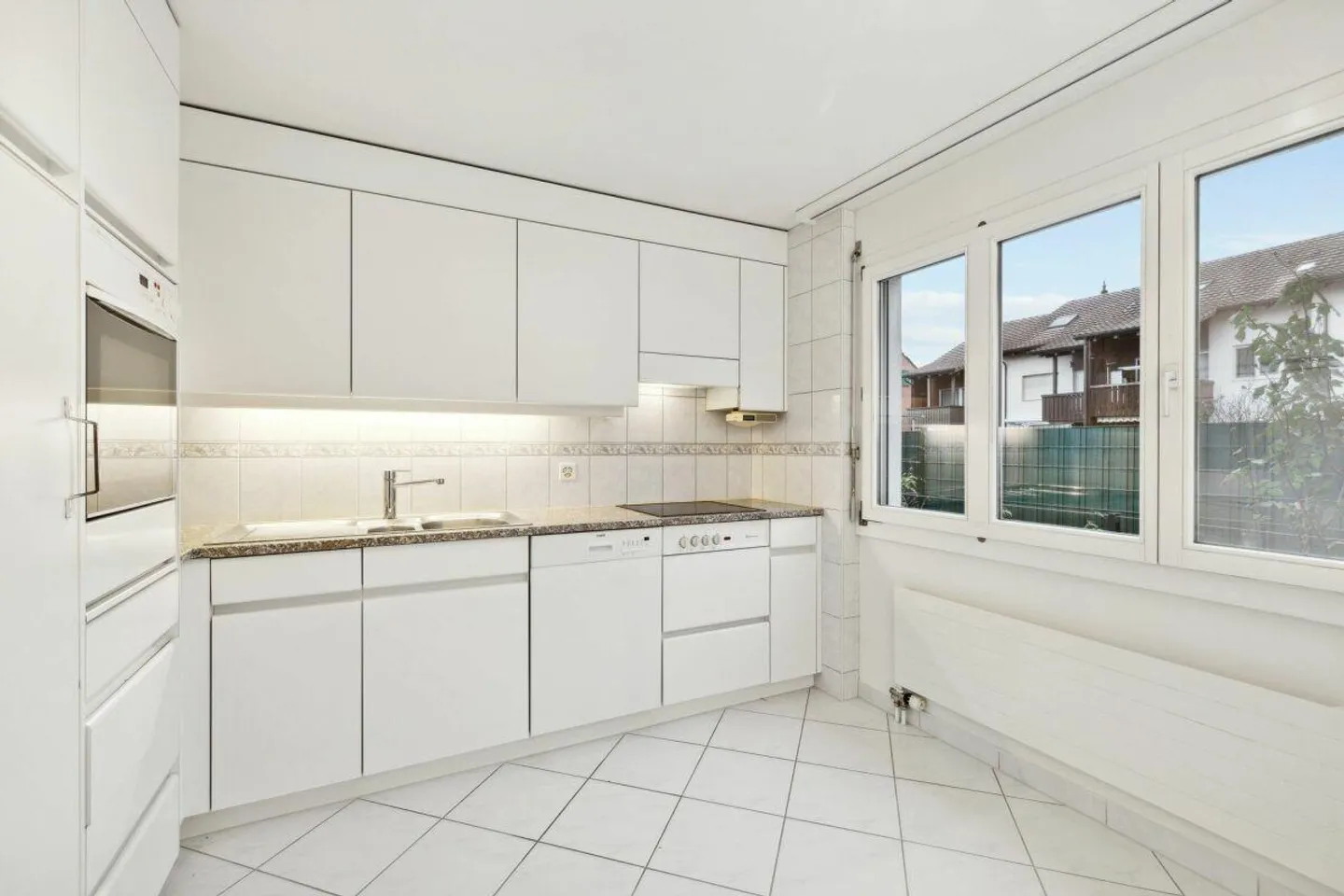 Maison de ville parfaite dans un emplacement calme - Photo 2 sur 10