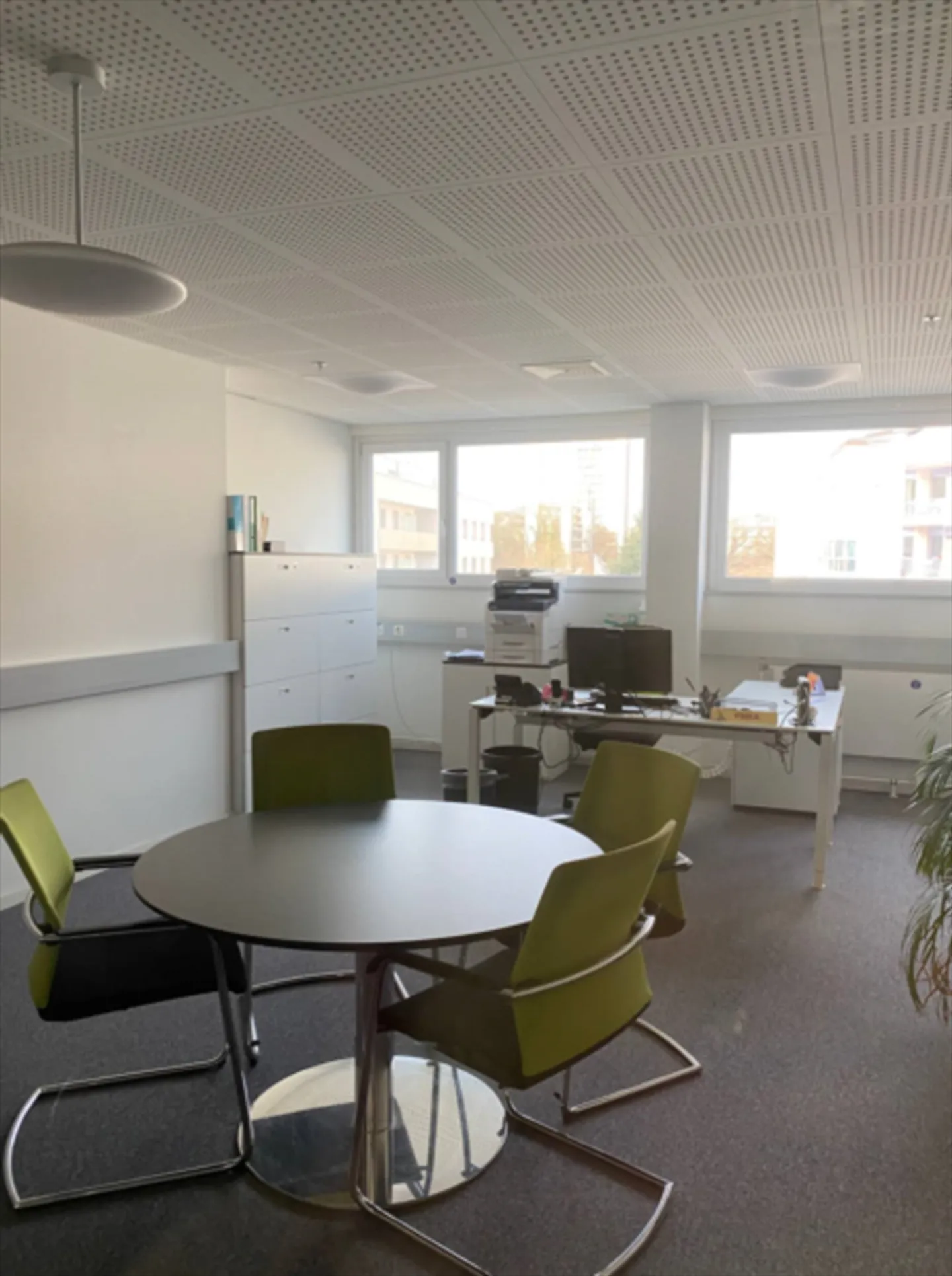 In affitto uffici arredati di 256 m2 vicino a Nazioni e stazione - Foto 4 di 5