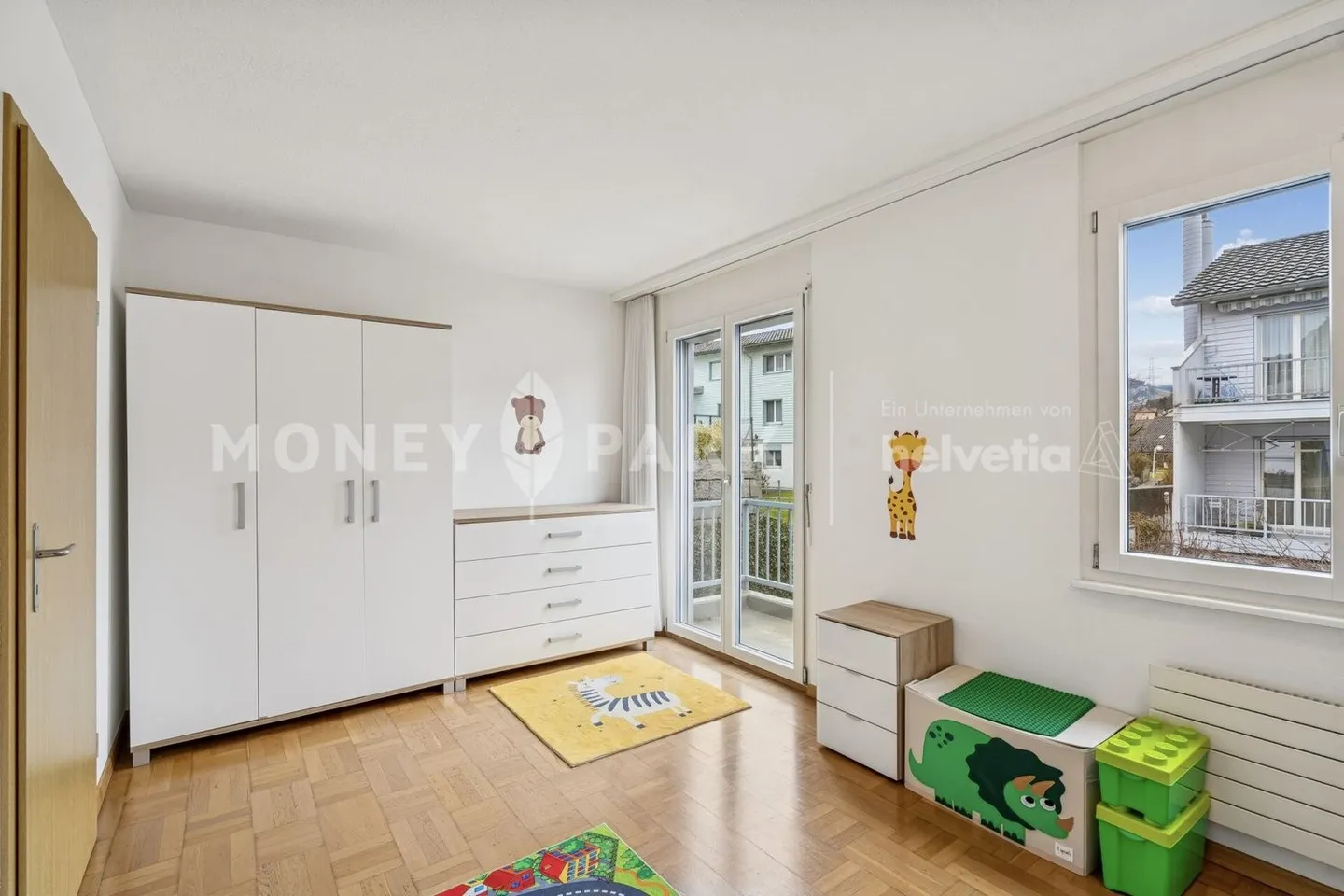Sezione di casa accogliente di 4,5 stanze con giardino privato - Foto 6 di 11