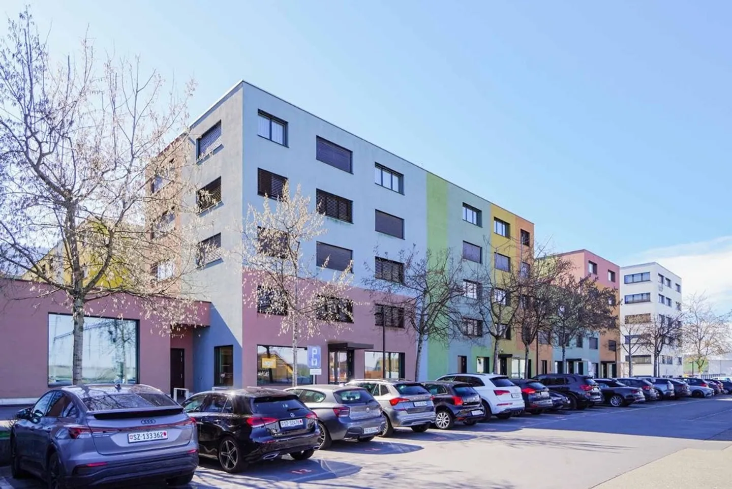 Elegant Office Space in Pfäffikon - Photo 1 of 9