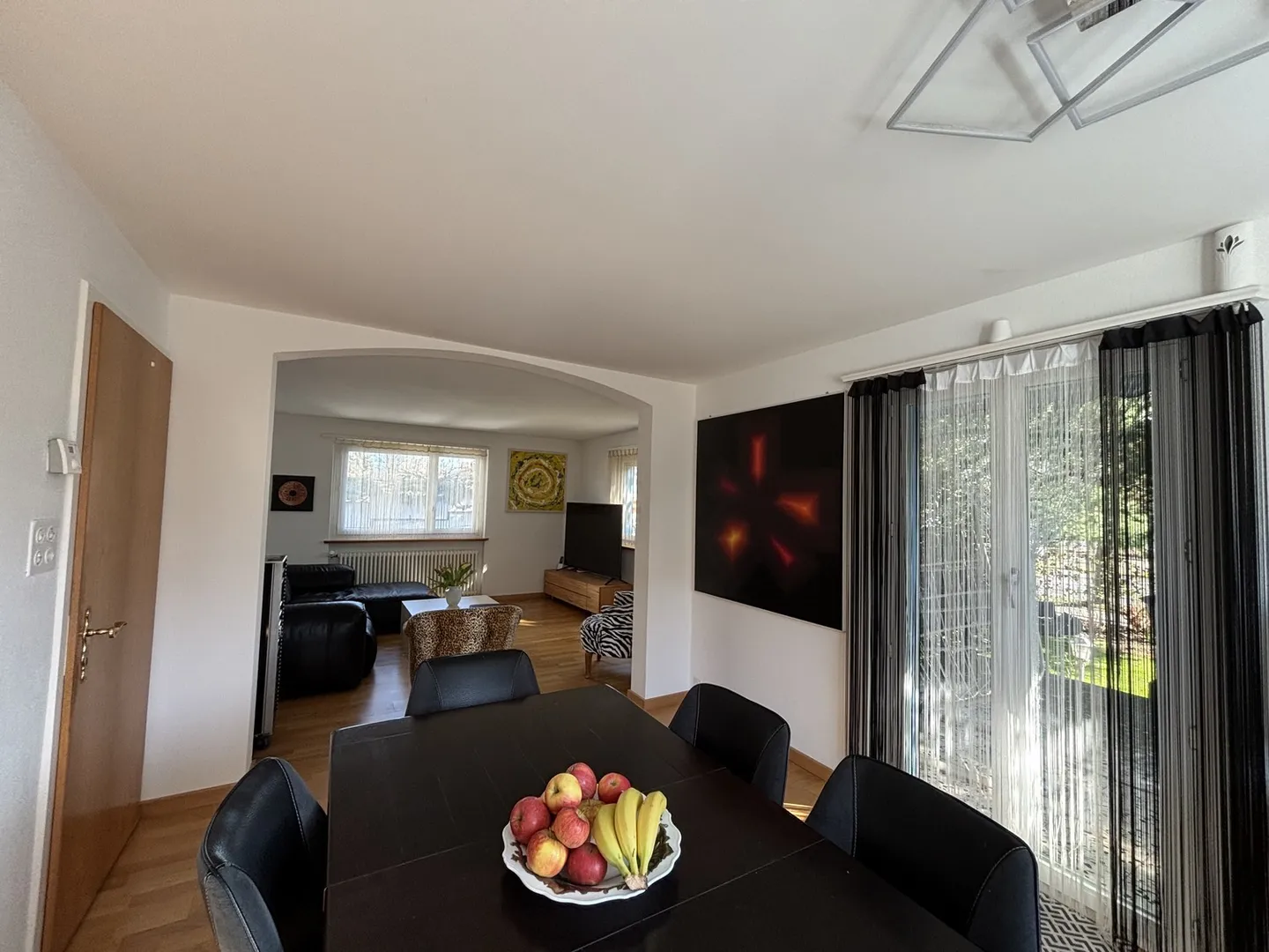 Cozy Home in a Central Prime Location - Photo 3 of 23